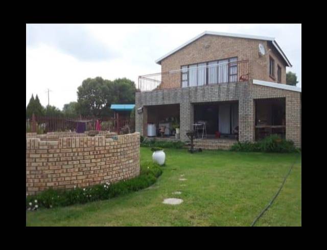 3 BEDROOM HOUSE FOR SALE IN ORANJEVILLE